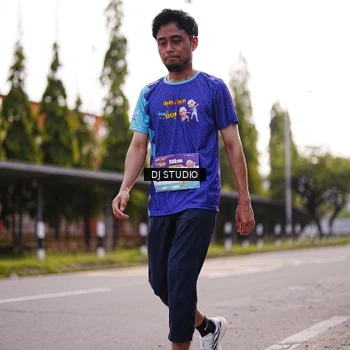 Runner Photo 8388316