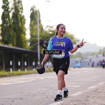 Runner Photo 8388319