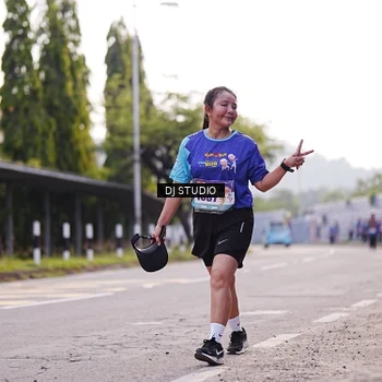 Runner Photo 8388320
