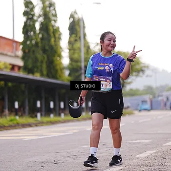 Runner Photo 8388327