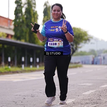 Runner Photo 8388356