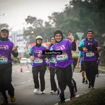 Runner Photo 8388364