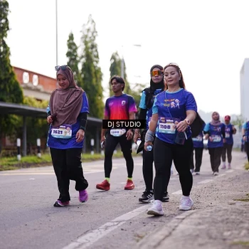 Runner Photo 8388384