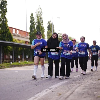 Runner Photo 8388394