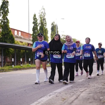Runner Photo 8388395