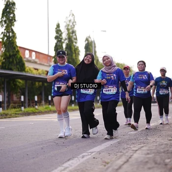 Runner Photo 8388402