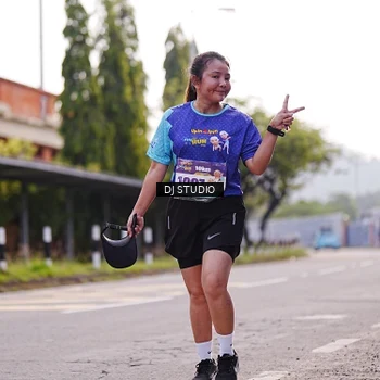 Runner Photo 8388403