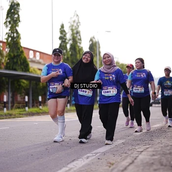 Runner Photo 8388408