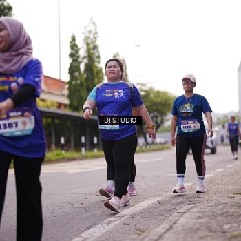 Runner Photo 8388414
