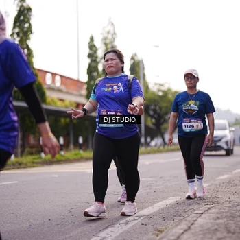 Runner Photo 8388420