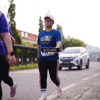 Runner Photo 8388434
