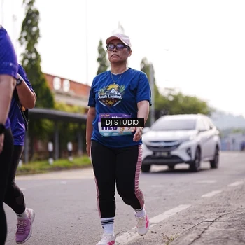 Runner Photo 8388436