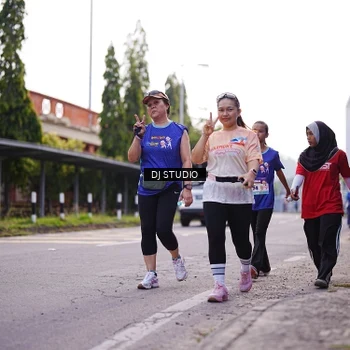 Runner Photo 8388439