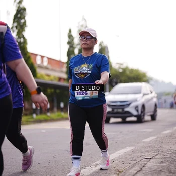 Runner Photo 8388443