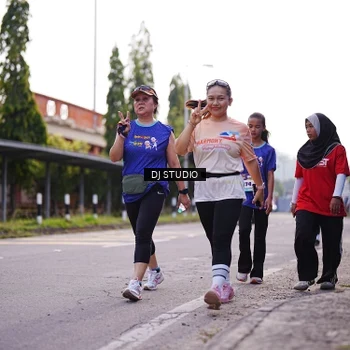 Runner Photo 8388449