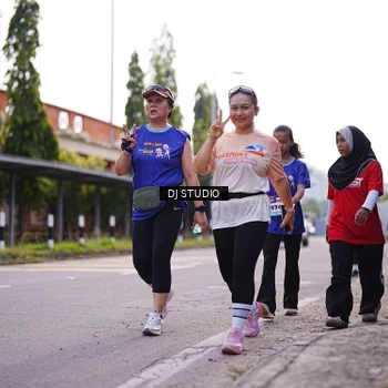 Runner Photo 8388451