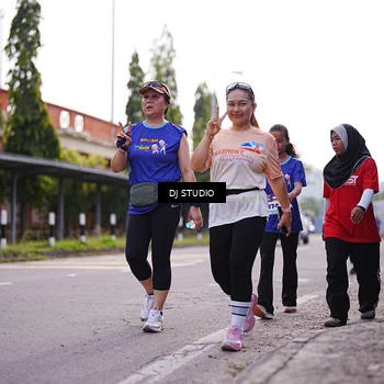 Runner Photo 8388454