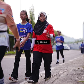 Runner Photo 8388455