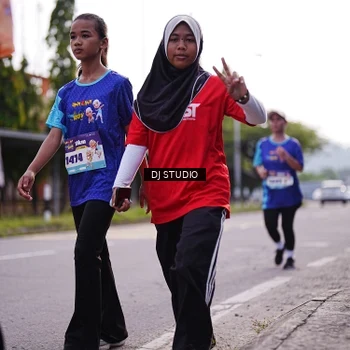 Runner Photo 8388469