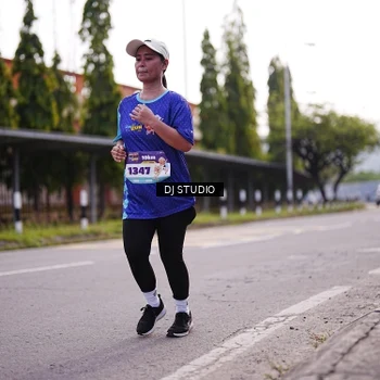 Runner Photo 8388471