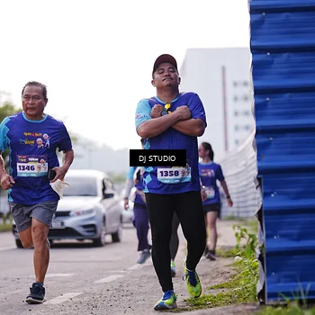 Runner Photo 8388478