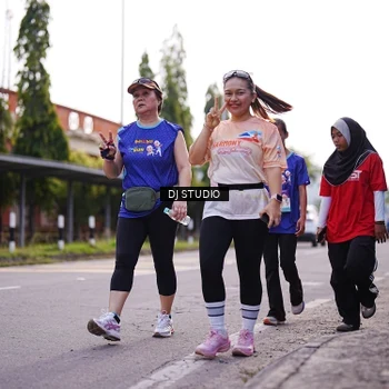 Runner Photo 8388485