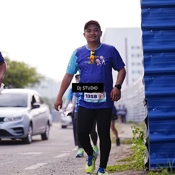 Runner Photo 8388492