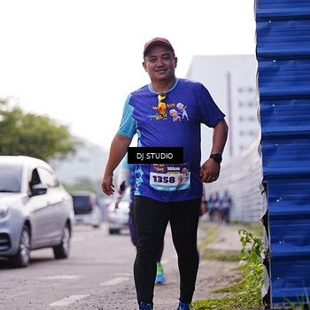 Runner Photo 8388497