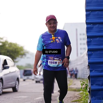 Runner Photo 8388498