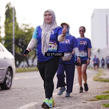 Runner Photo 8388500