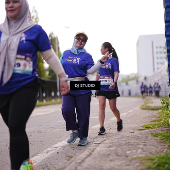Runner Photo 8388511