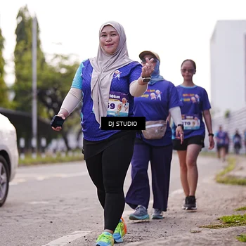 Runner Photo 8388513