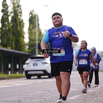 Runner Photo 8388535