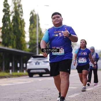 Runner Photo 8388536