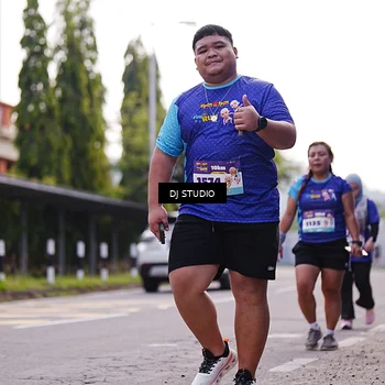 Runner Photo 8388540