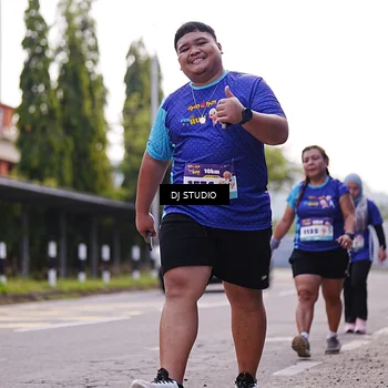 Runner Photo 8388544