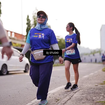 Runner Photo 8388545