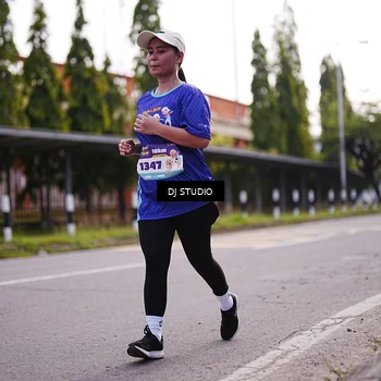 Runner Photo 8388547