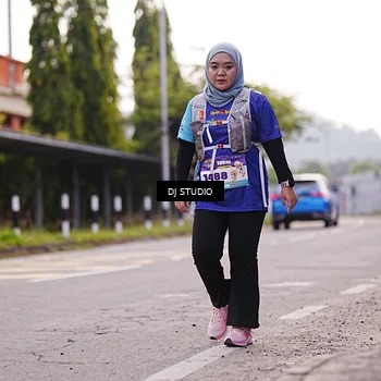Runner Photo 8388565