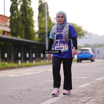 Runner Photo 8388568