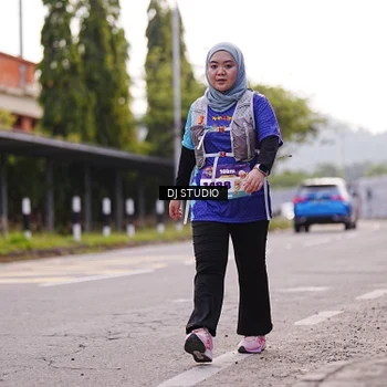 Runner Photo 8388572