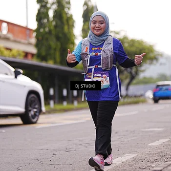 Runner Photo 8388578
