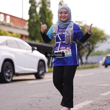 Runner Photo 8388583