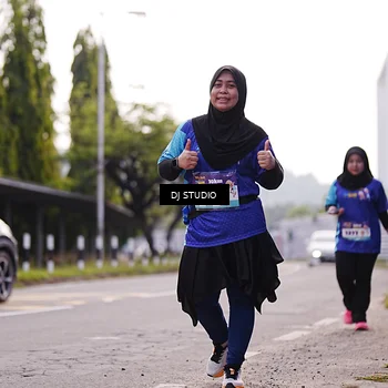 Runner Photo 8388594
