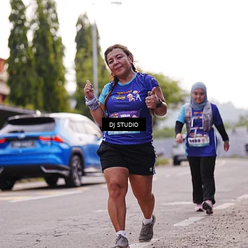 Runner Photo 8388596