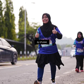Runner Photo 8388598