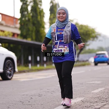 Runner Photo 8388599