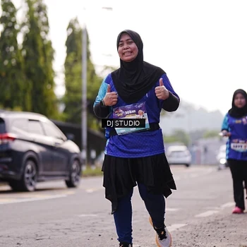 Runner Photo 8388603