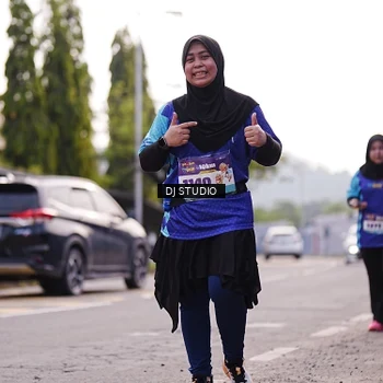 Runner Photo 8388615