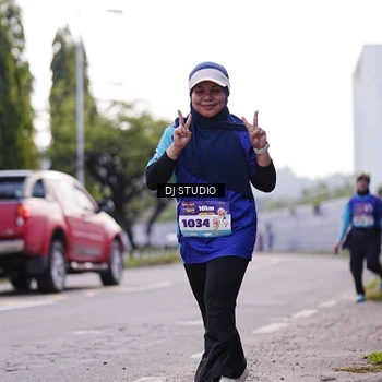 Runner Photo 8388635